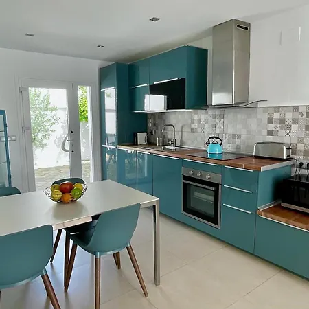 Maison Charmante Avec Piscine Privee Holiday home