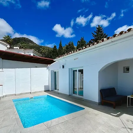 Maison Charmante Avec Piscine Privee Holiday home Torremuelle